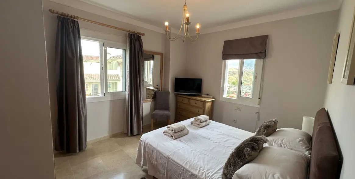 Продажа апартаментов на среднем этаже в La Cala Hills 17