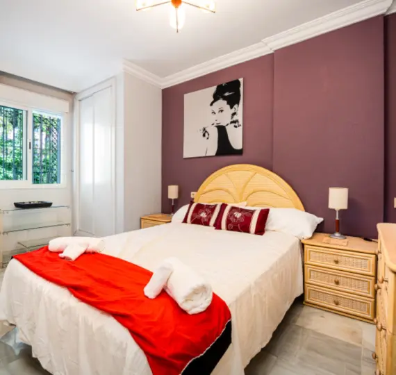 Продажа апартаментов на среднем этаже в Marbella