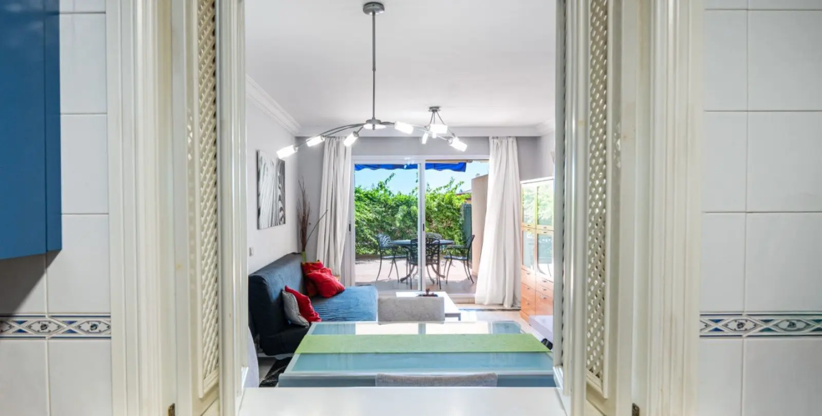 Venta de apartamento en planta media en Marbella 9
