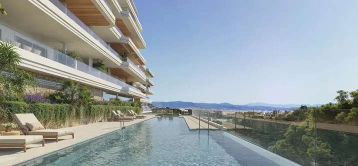 Sale of ground floor apartment in Torremolinos 1