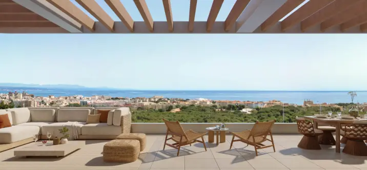 Sale of ground floor apartment in Torremolinos 2