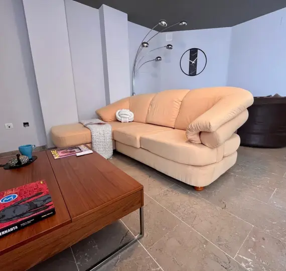 Semi-detached house R5168581