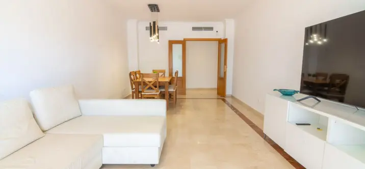 Middle floor apartment R5167615 4