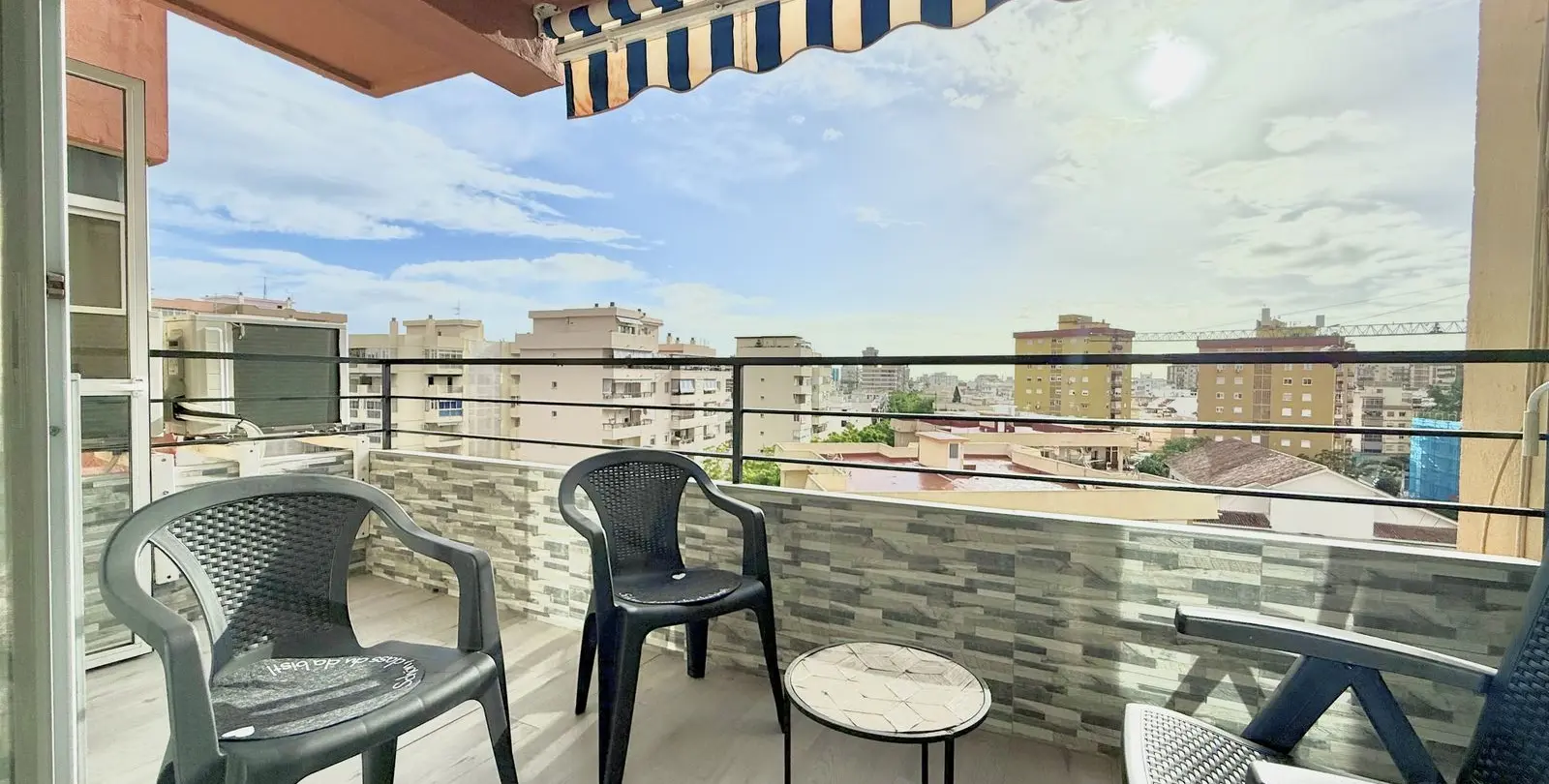 Sale of penthouse in Fuengirola 9
