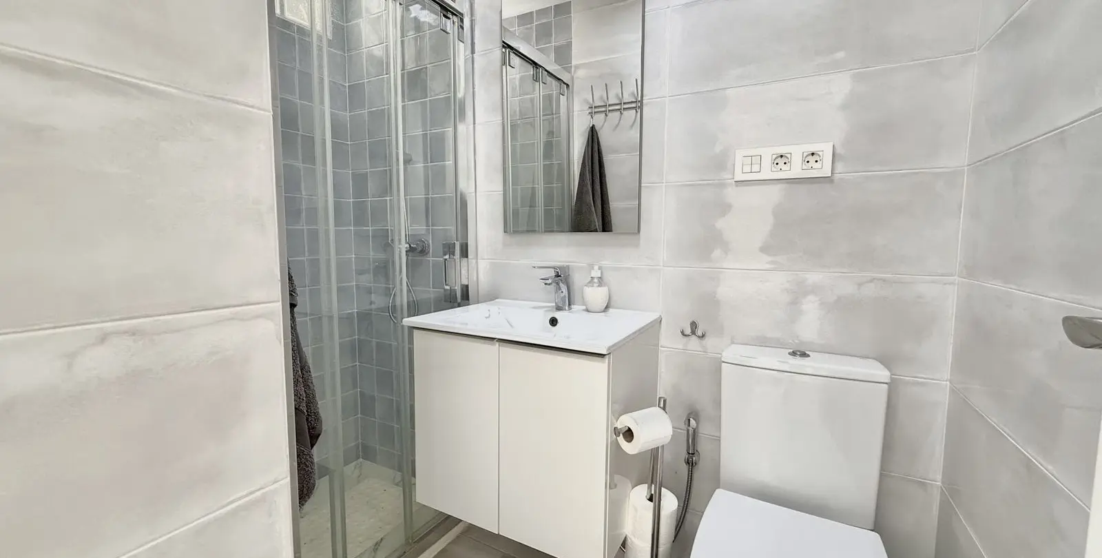 Sale of penthouse in Fuengirola 11