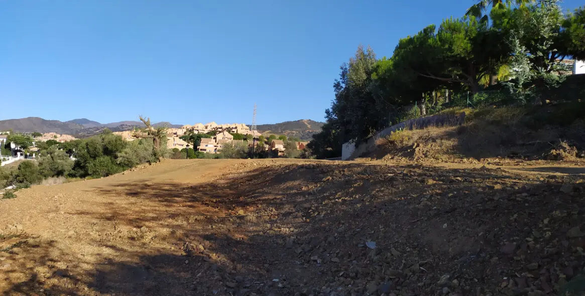 Продажа  жилого участка в Marbella 4