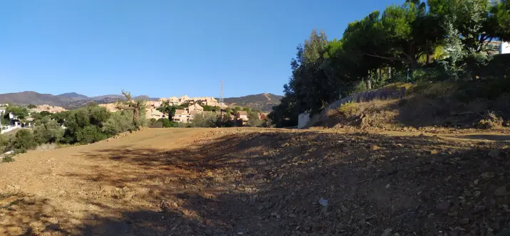 Продажа  жилого участка в Marbella 3