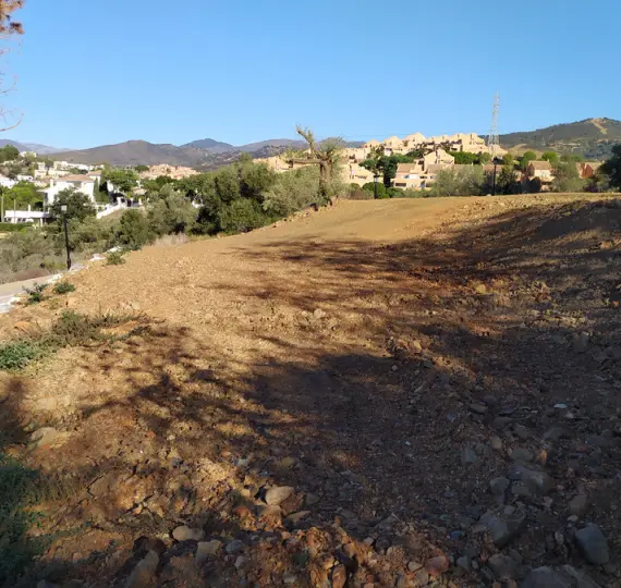 Продажа  жилого участка в Marbella