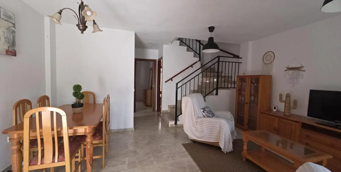 Sale of townhouse in Chilches 8