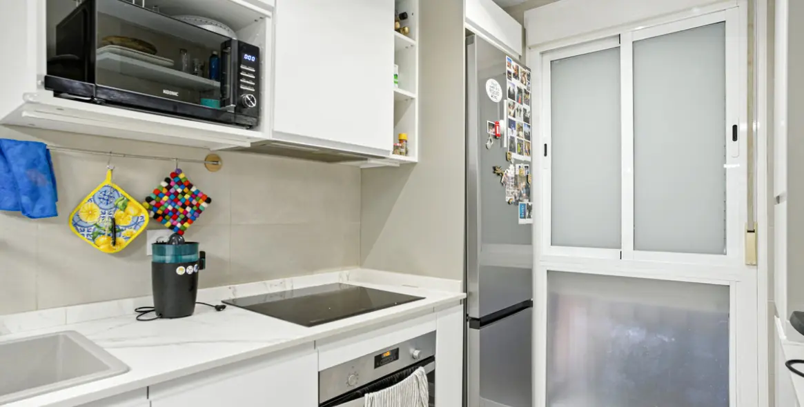 Sale of ground floor apartment in Marbella 11