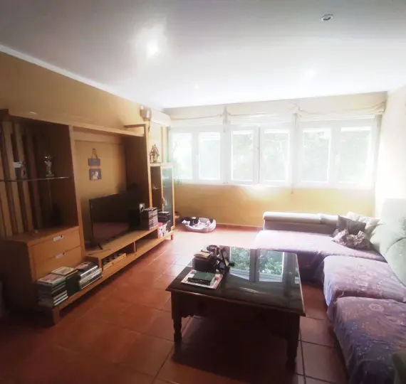 Sale of middle floor apartment in Málaga