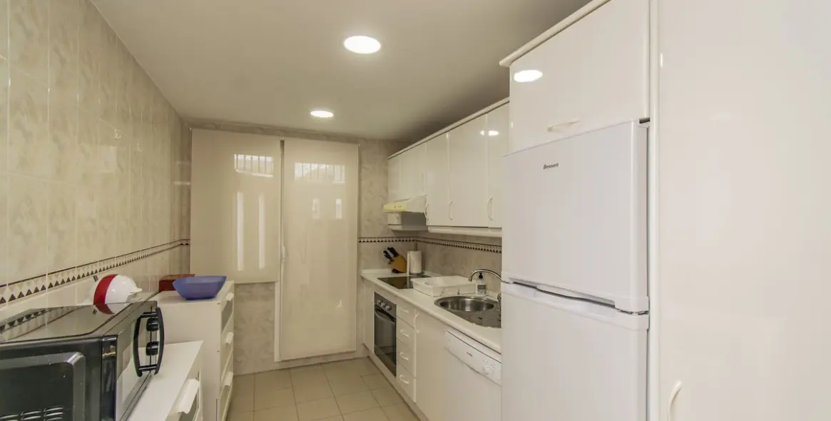 Sale of ground floor apartment in Nueva Andalucía 10