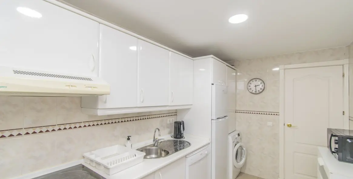 Sale of ground floor apartment in Nueva Andalucía 17