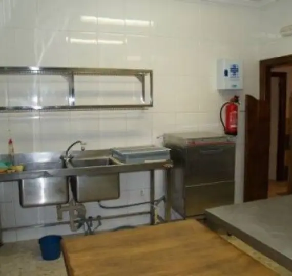 Продажа магазина в Torre del Mar