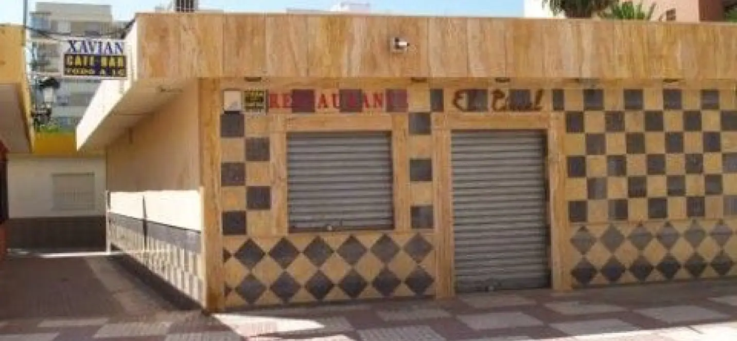 Venta de tienda en Torre del Mar 0