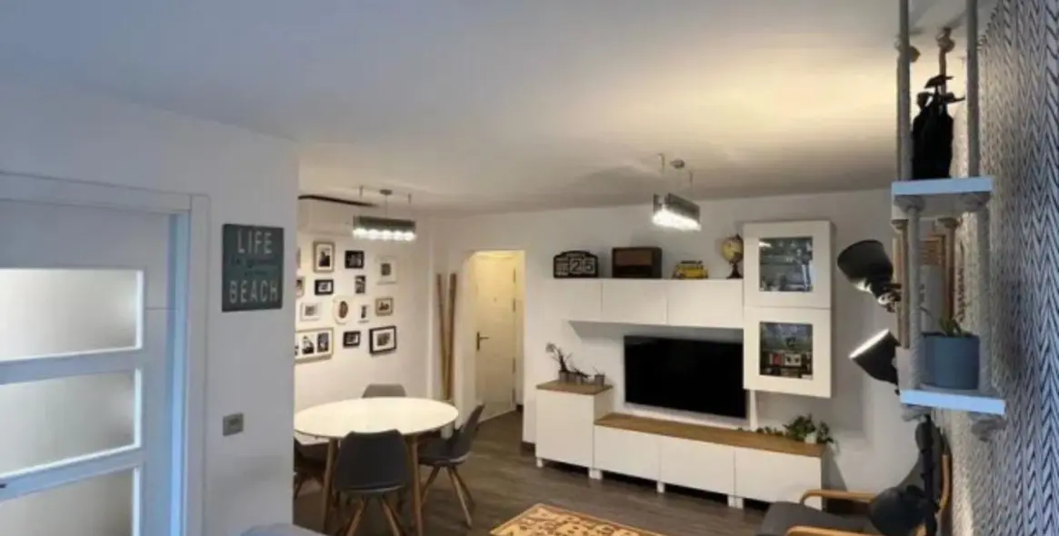 Продажа апартаментов на среднем этаже в Marbella 1