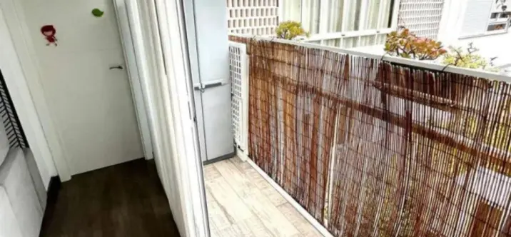 Venta de apartamento en planta media en Marbella 1