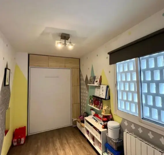 Venta de apartamento en planta media en Marbella