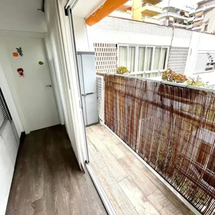 Sale of middle floor apartment in Marbella