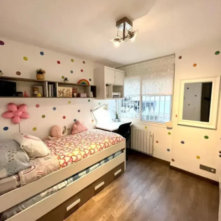 Sale of middle floor apartment in Marbella