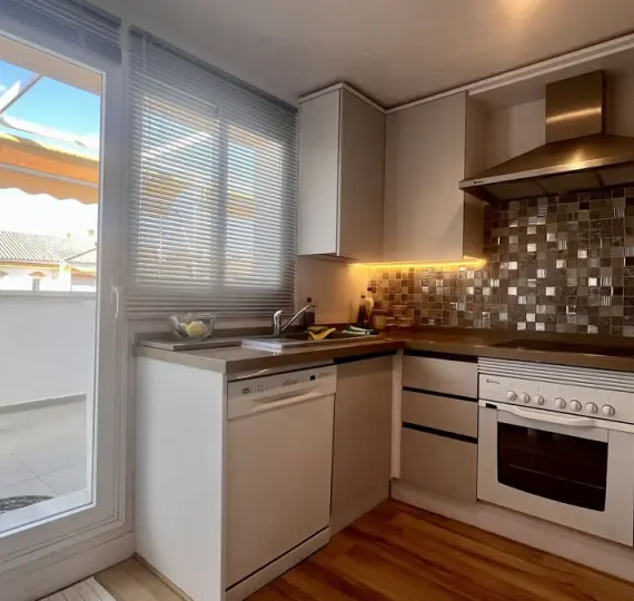 Sale of penthouse in Nueva Andalucía