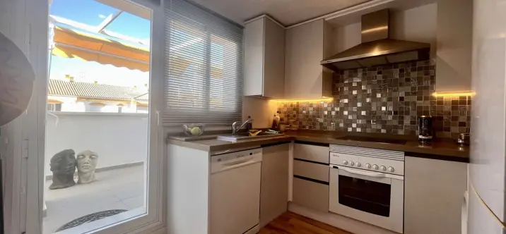 Sale of penthouse in Nueva Andalucía 2