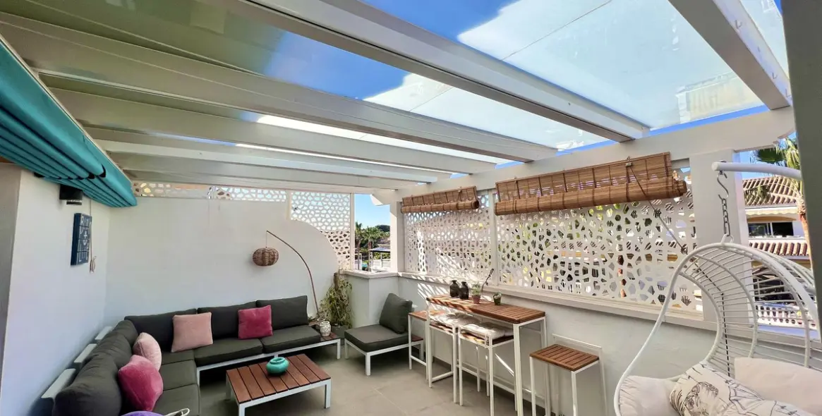 Sale of penthouse in Nueva Andalucía 7