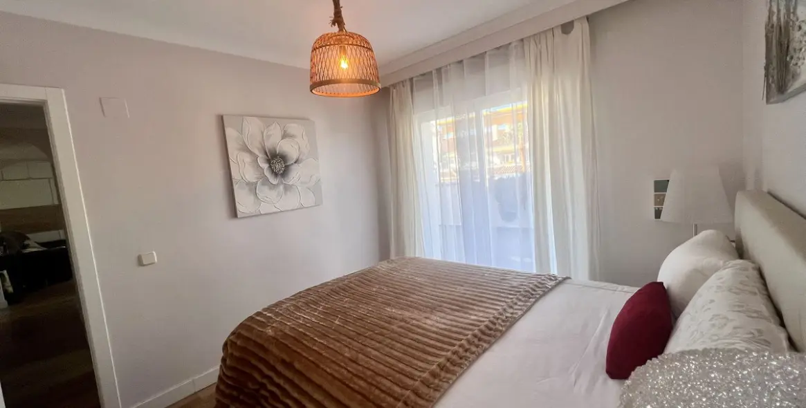 Sale of penthouse in Nueva Andalucía 8