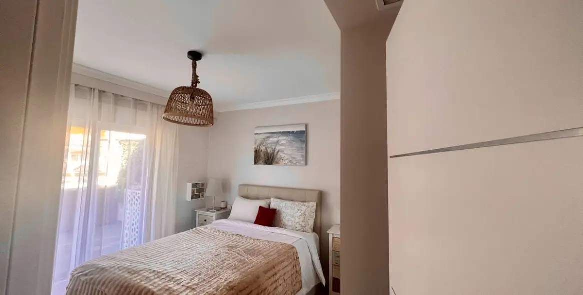 Sale of penthouse in Nueva Andalucía 14