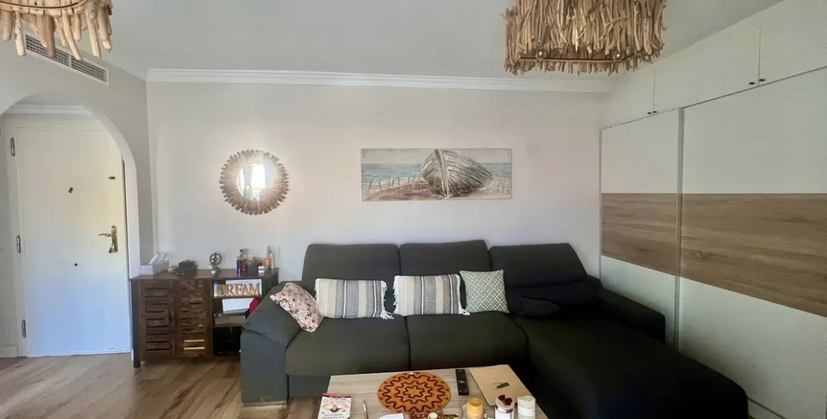 Sale of penthouse in Nueva Andalucía 18