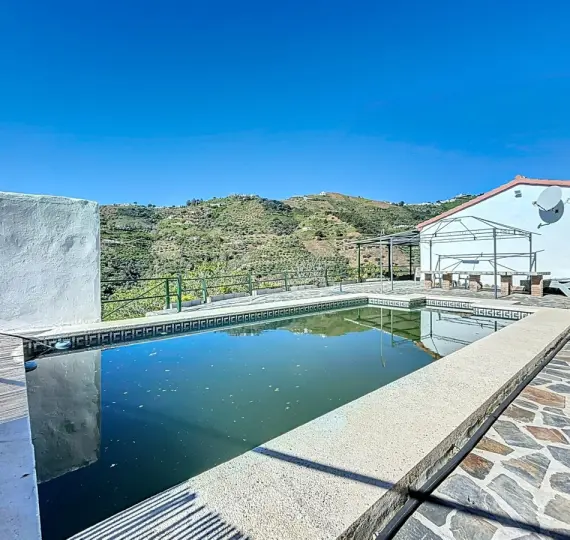 Sale of semi-detached house in Cómpeta