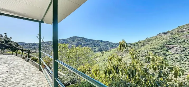 Sale of semi-detached house in Cómpeta 1