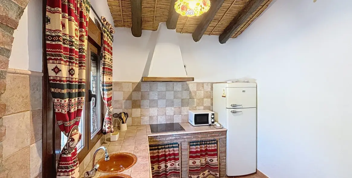 Sale of semi-detached house in Cómpeta 12