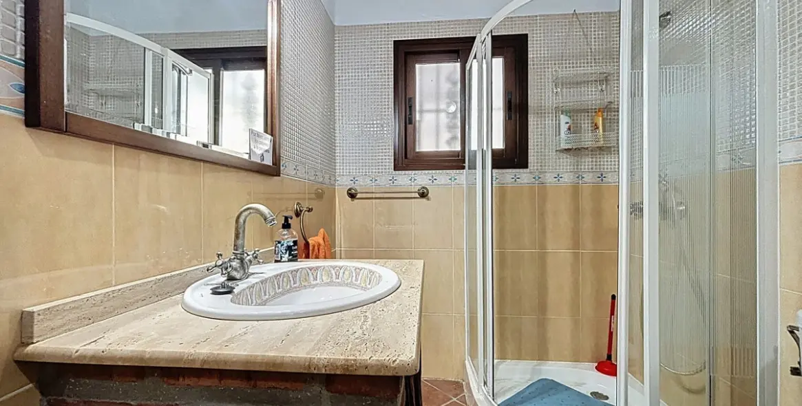 Sale of semi-detached house in Cómpeta 30