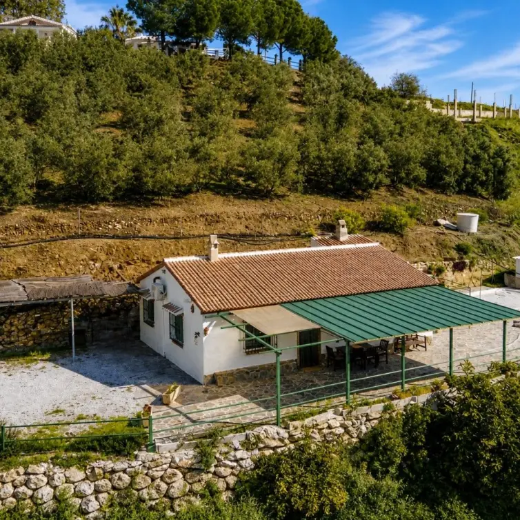 Venta de casa pareada en Cómpeta