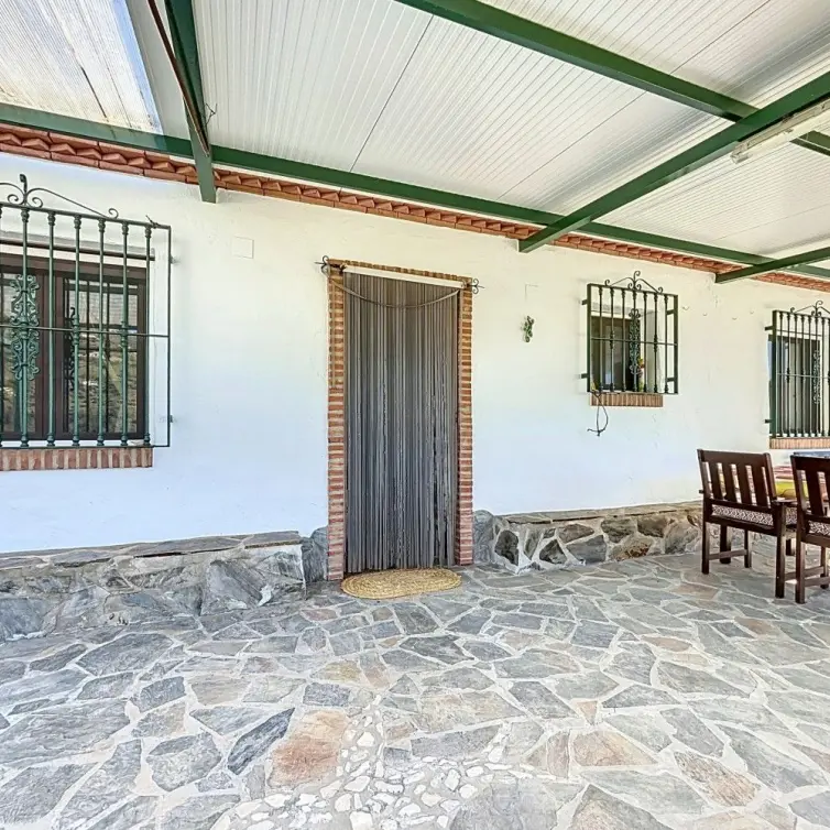 Venta de casa pareada en Cómpeta