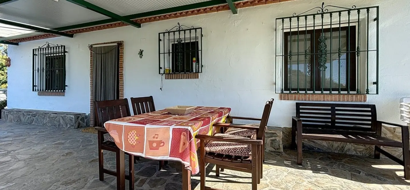 Venta de casa pareada en Cómpeta 4