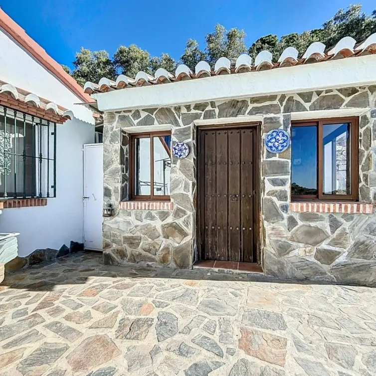 Venta de casa pareada en Cómpeta