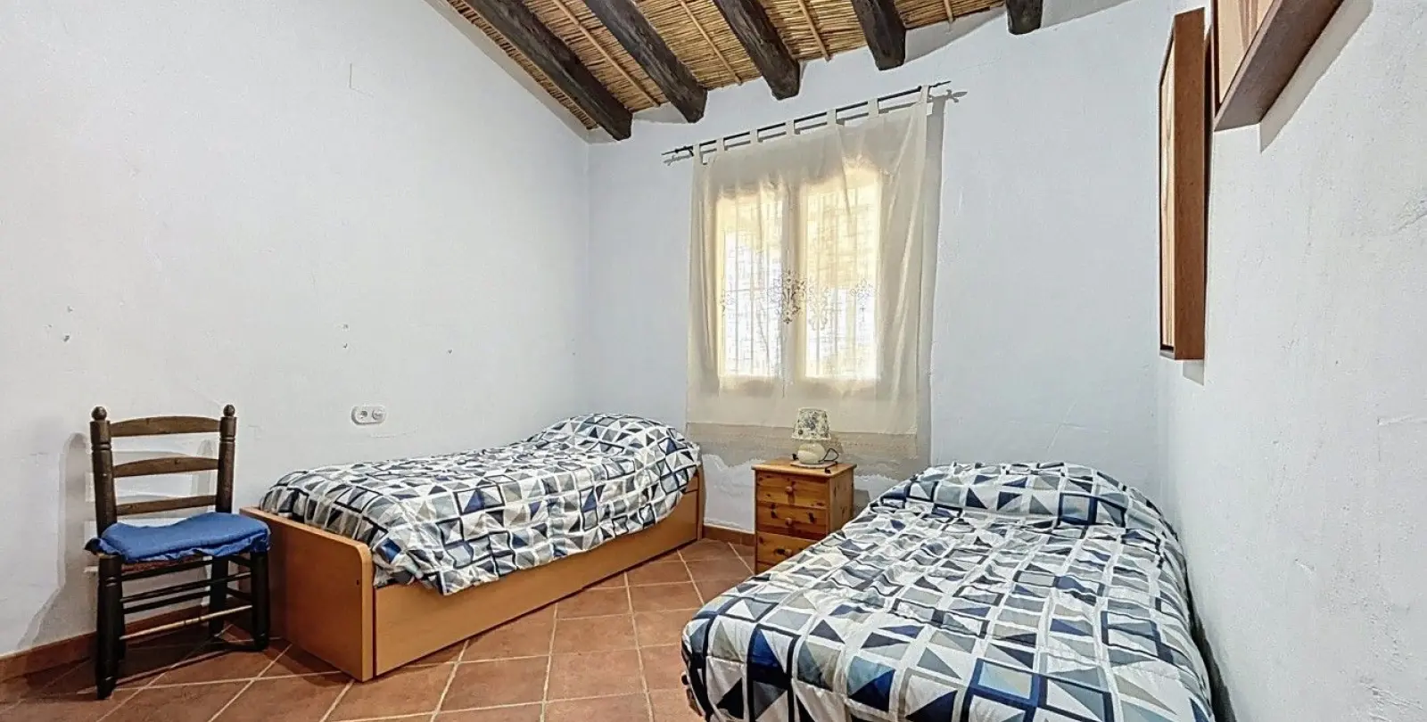 Venta de casa pareada en Cómpeta 19