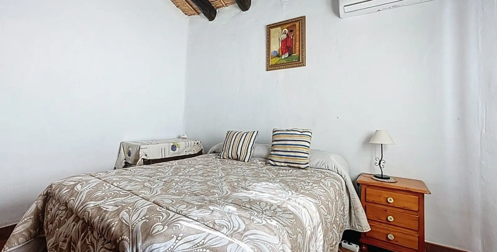 Venta de casa pareada en Cómpeta 25