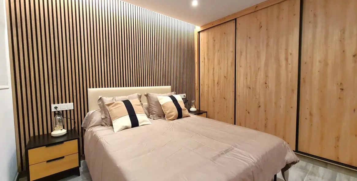 Sale of middle floor apartment in Estepona 18