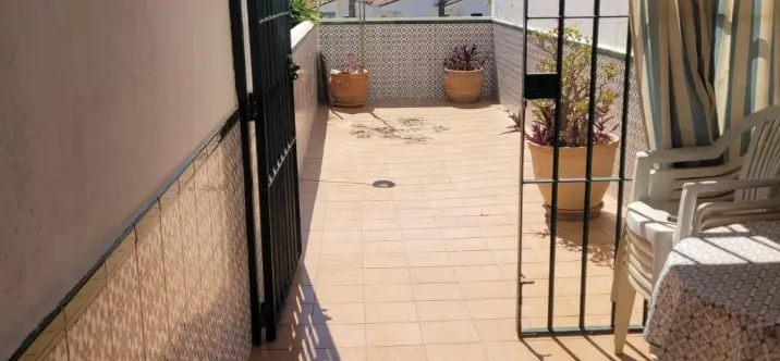 Sale of ground floor apartment in La Carihuela 4