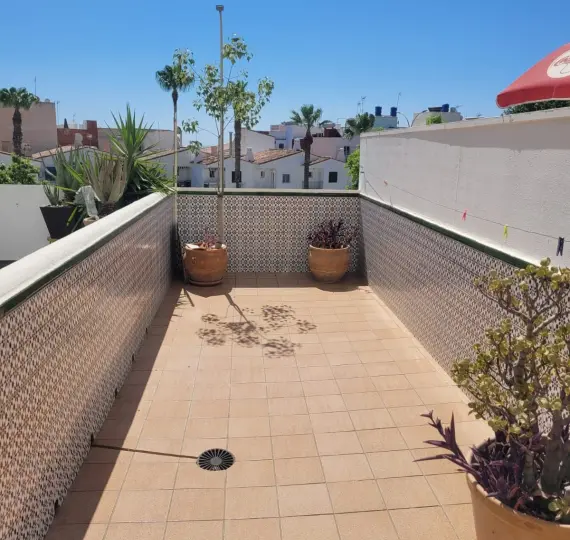 Sale of ground floor apartment in La Carihuela