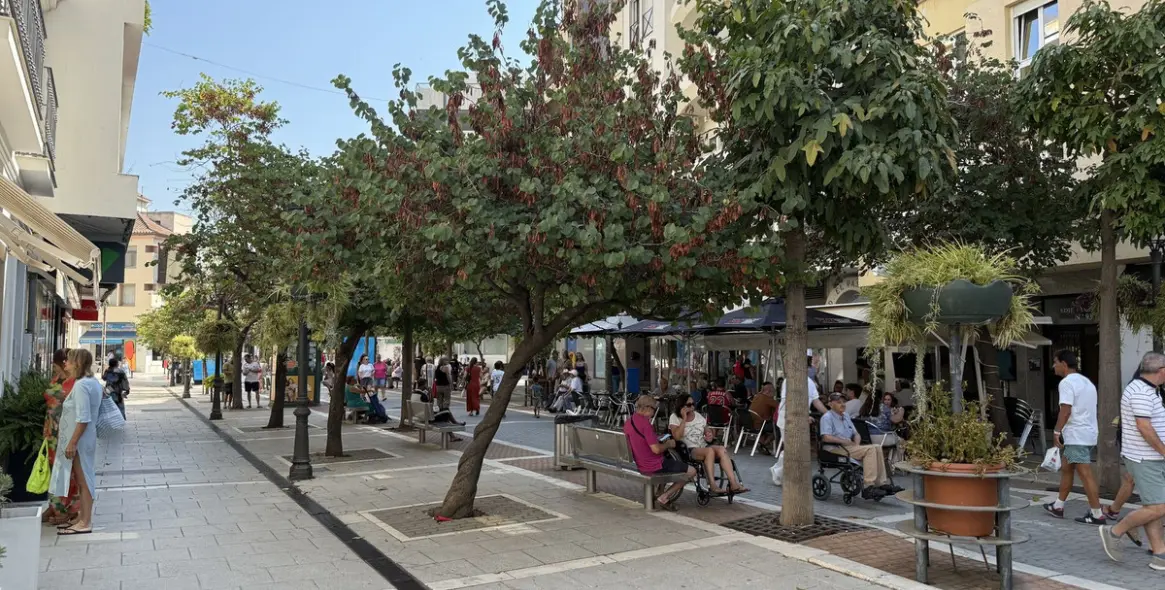 Venta de ático en Estepona 2