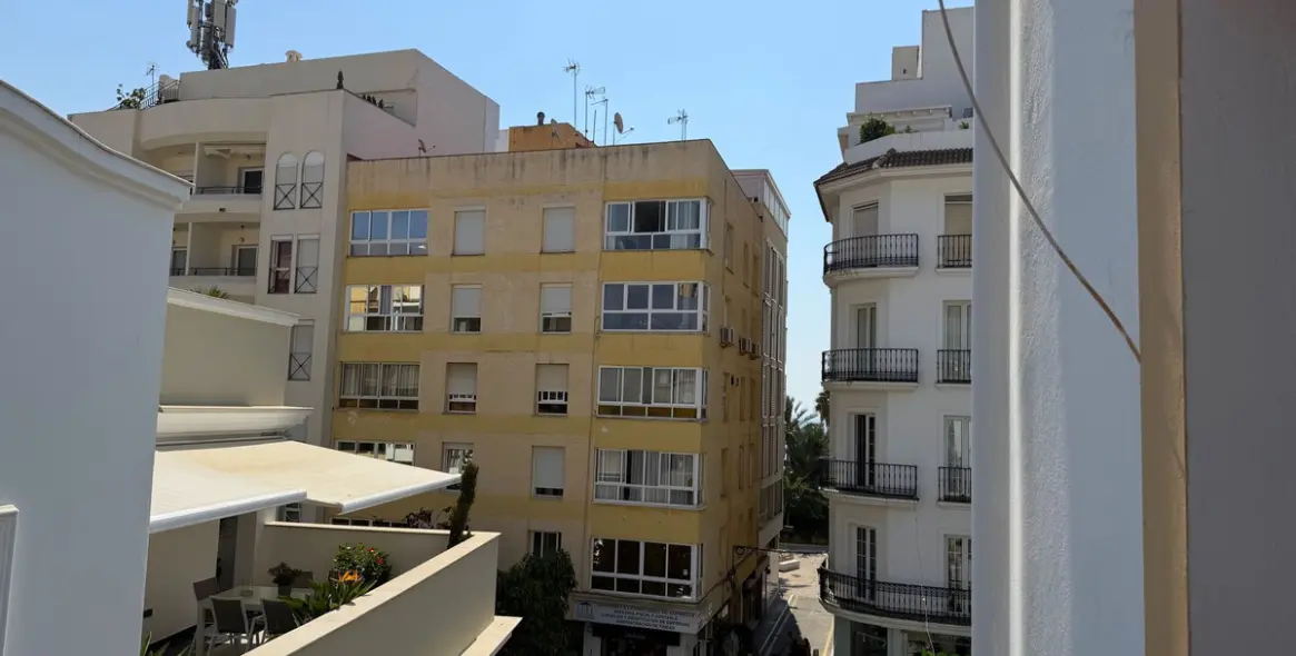 Venta de ático en Estepona 9