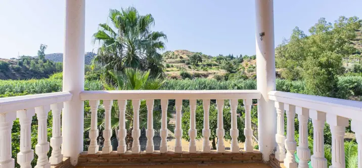 Sale of detached villa in Mijas 1