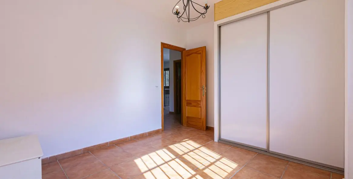 Sale of detached villa in Mijas 8