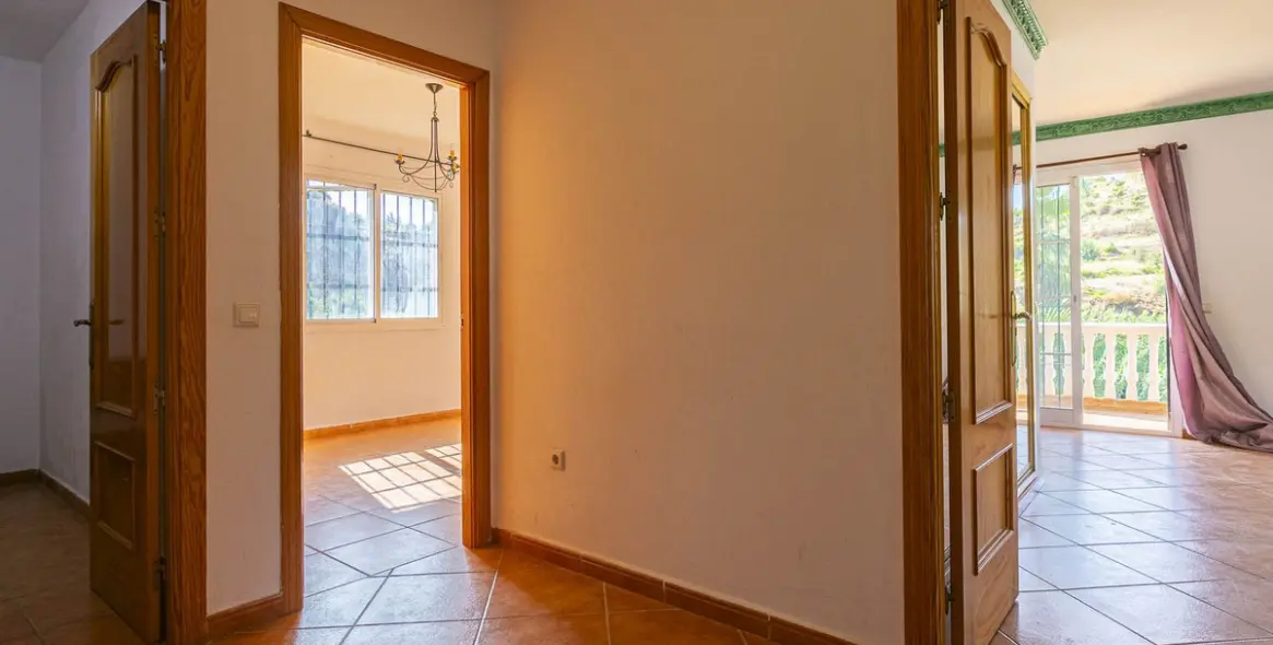 Sale of detached villa in Mijas 9