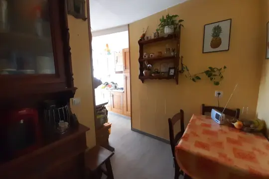 Image 7 thumb