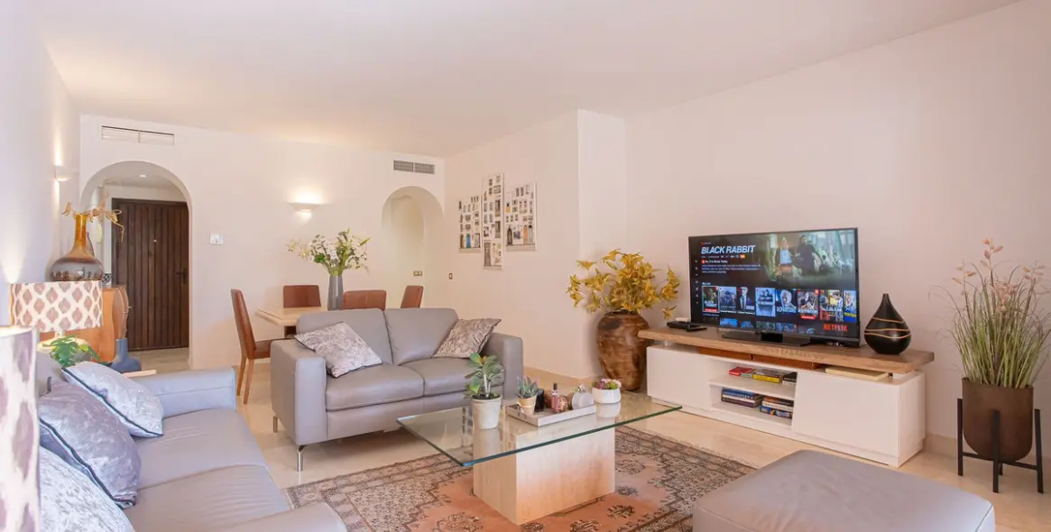 Sale of ground floor apartment in Los Flamingos 11